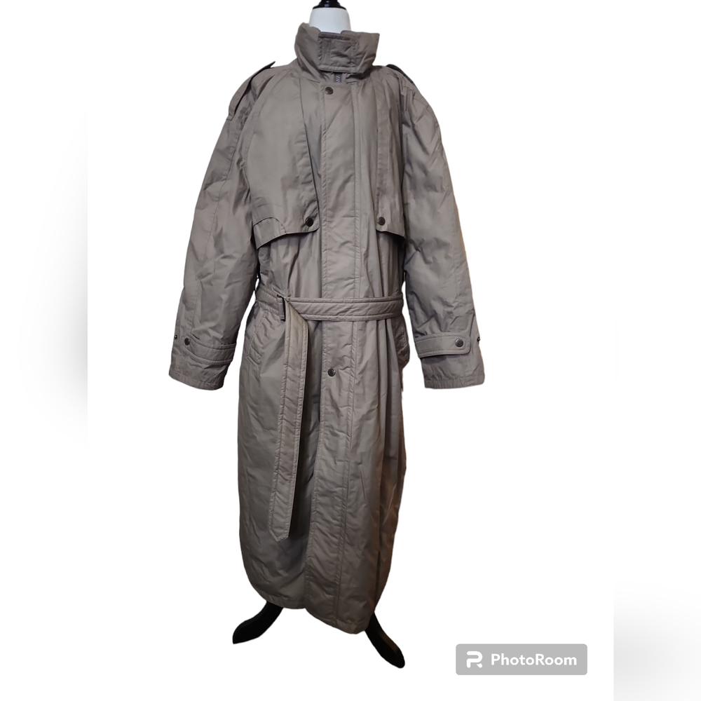 NWOT Casualman  Duvet Down jacket size 40/ size L